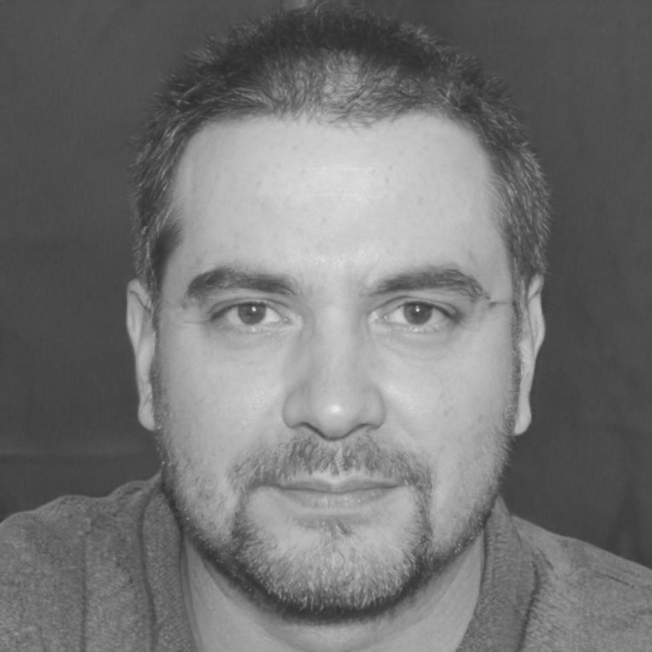 Portrait of Callum Thorne, Lead Instructor